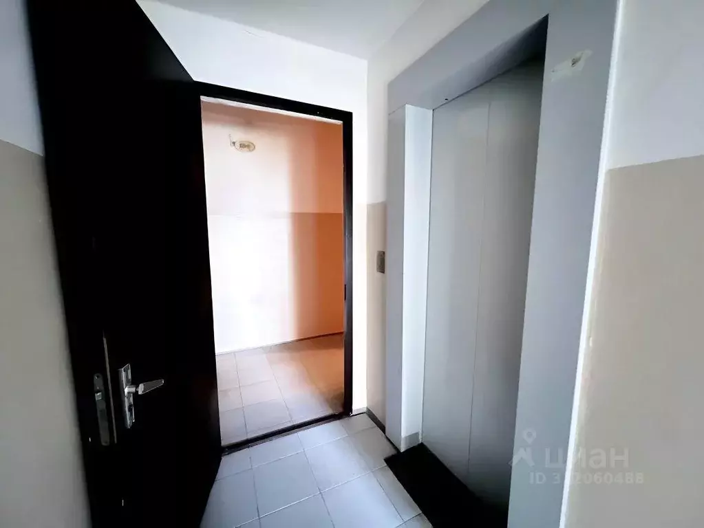 Квартира, 3 комнаты, 64 м - Фото 1