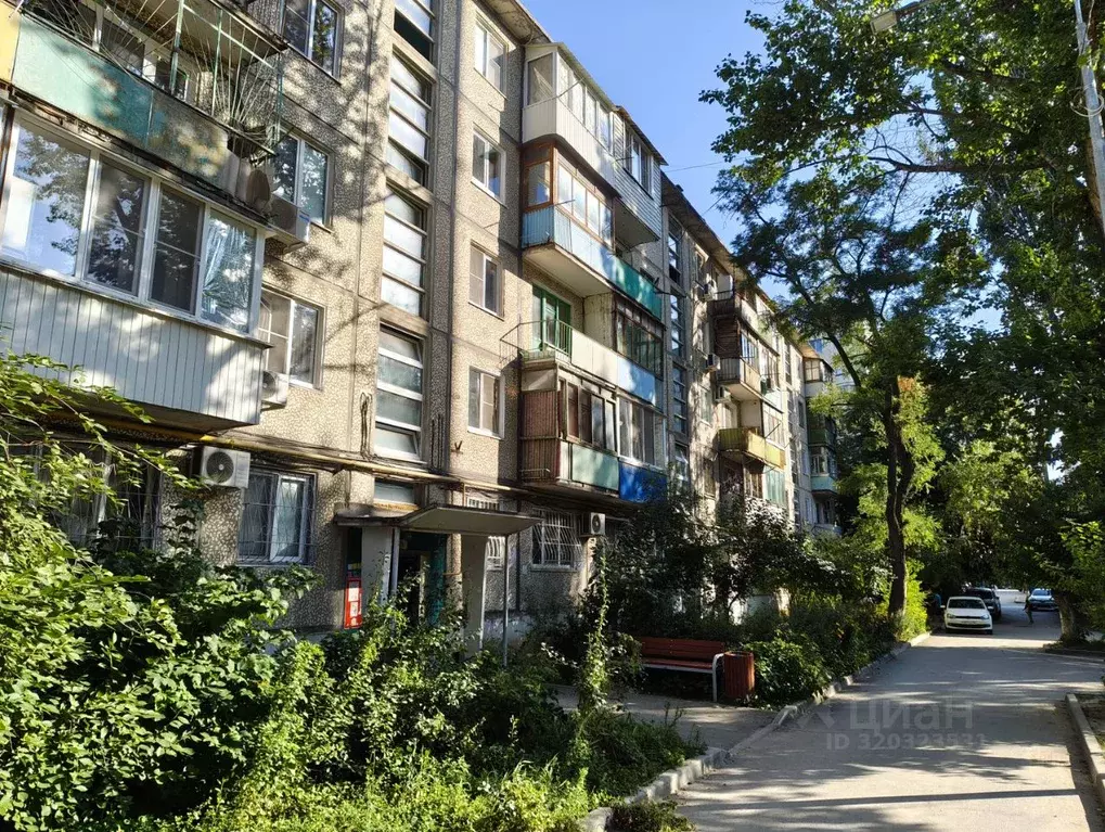 3-к кв. Волгоградская область, Волгоград пос. Ангарский, ул. ... - Фото 0