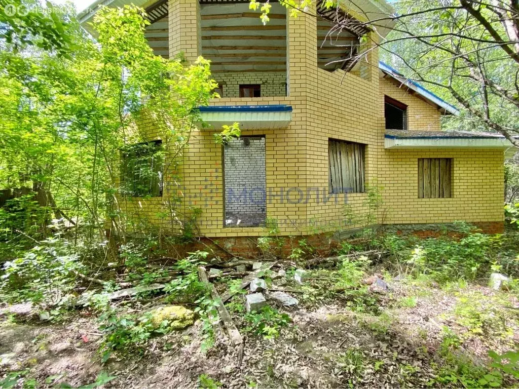 Дом в село Михайловское, Набережная улица, 21 (300 м) - Фото 1