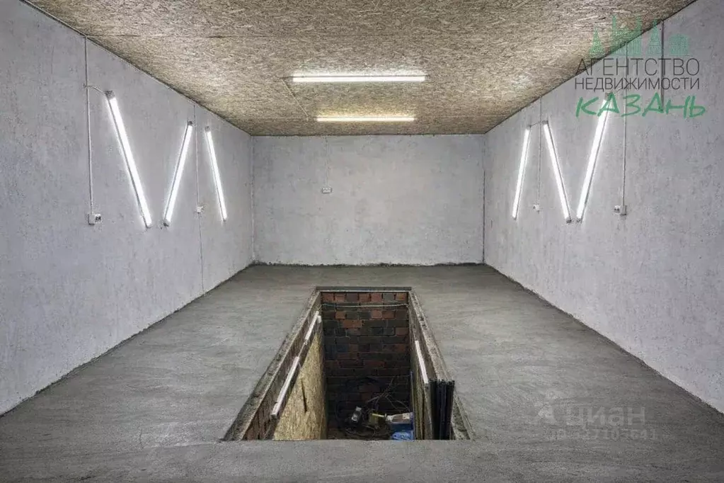 Гараж в Татарстан, Казань ул. Воровского, 5 (22 м) - Фото 1