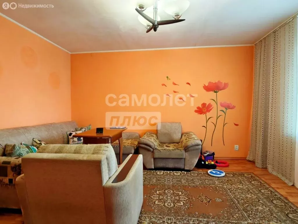 4-комнатная квартира: Кумертау, улица Салавата, 8 (74.3 м) - Фото 1