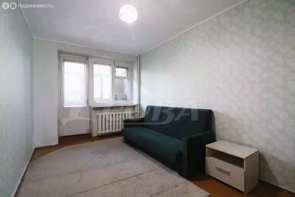 3-комнатная квартира: Тюмень, улица Карла Маркса, 123 (52 м) - Фото 2