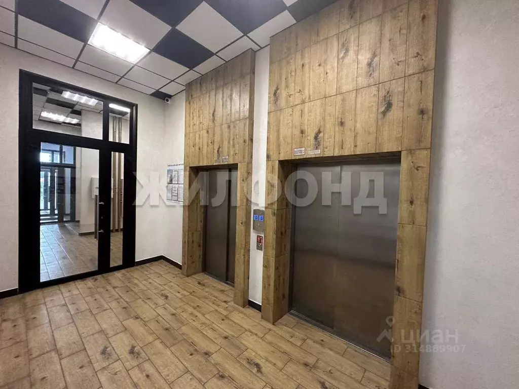 3-к кв. Алтайский край, Барнаул Власихинская ул., 65ак1 (90.2 м) - Фото 1