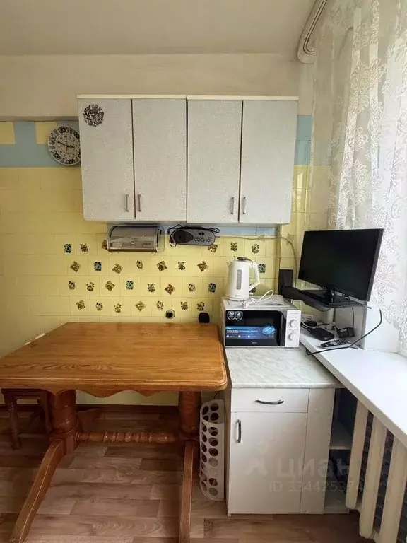 3-к кв. Новгородская область, Валдай ул. Радищева, 70 (61.8 м) - Фото 1