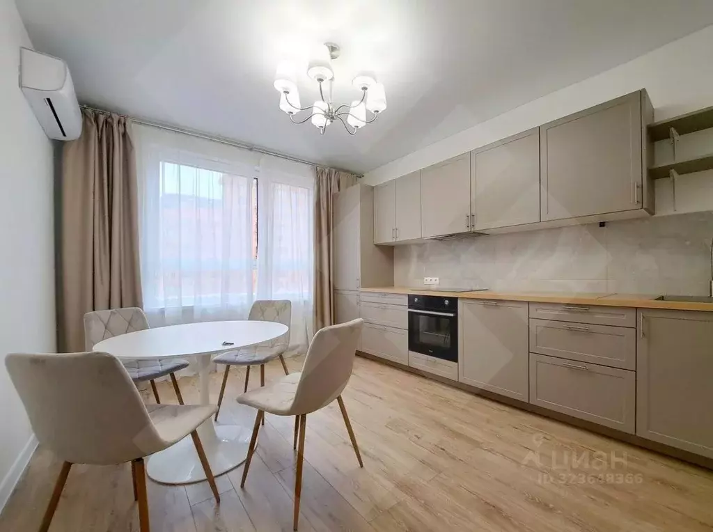 3-к кв. Москва Десеновское поселение, ул. 3-я Нововатутинская, 15к1 ... - Фото 0