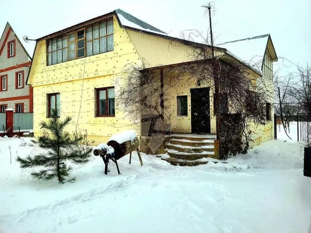 Дом в Белгородская область, Старооскольский городской округ, с. ... - Фото 0