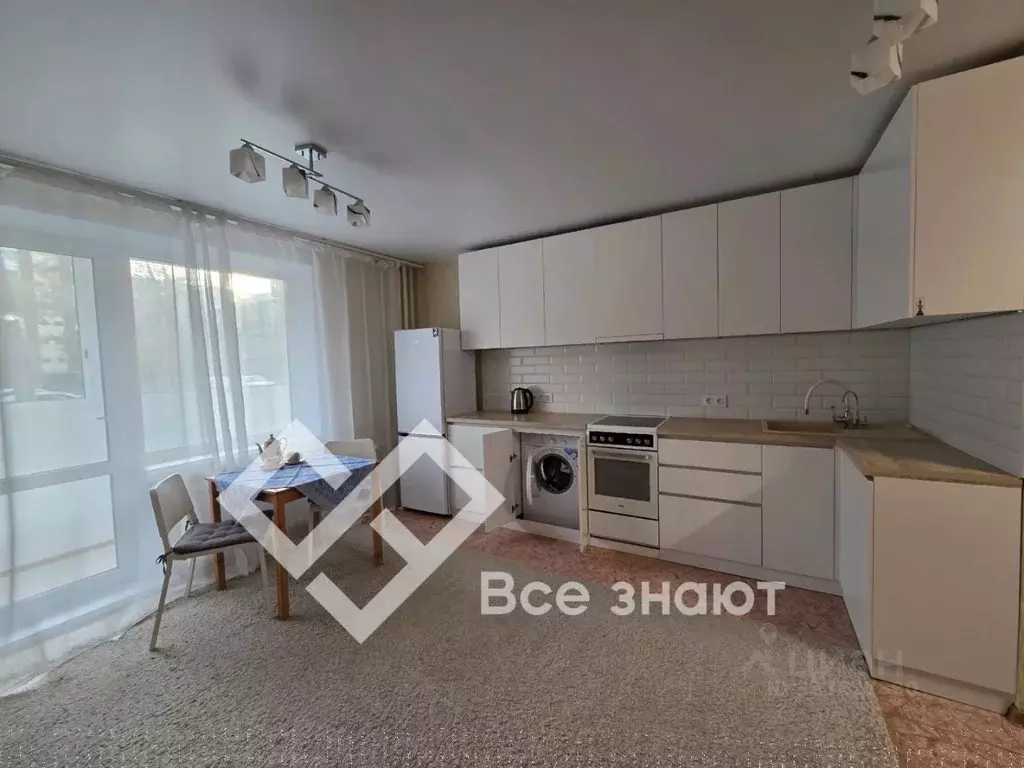 1-к кв. Челябинская область, Челябинск Омская ул., 63 (40.7 м) - Фото 1