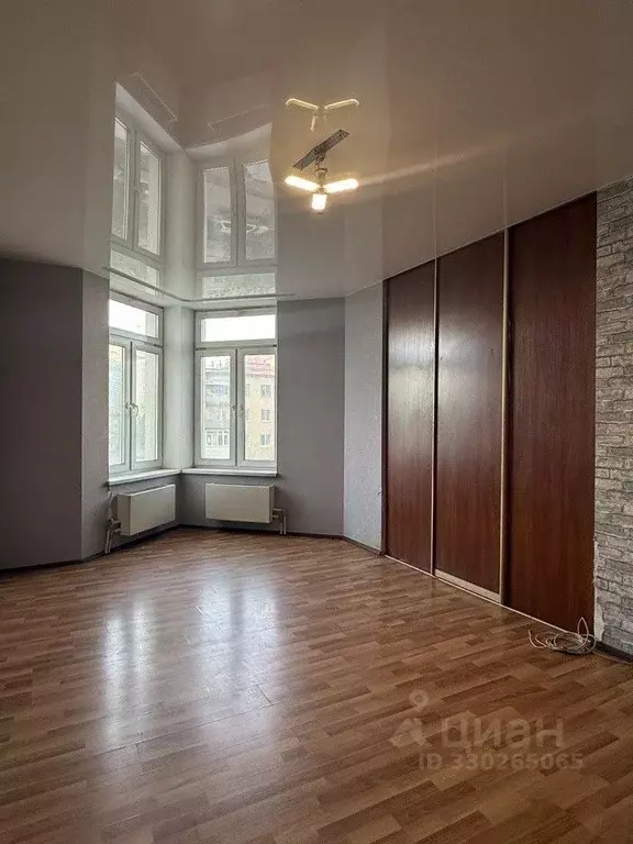 1-к кв. Свердловская область, Екатеринбург ул. Бажова, 68 (43.7 м) - Фото 1