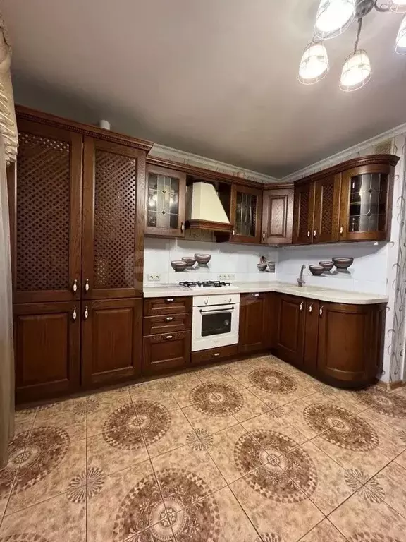 6-к кв. Татарстан, Альметьевск просп. Строителей, 10 (172.8 м) - Фото 1