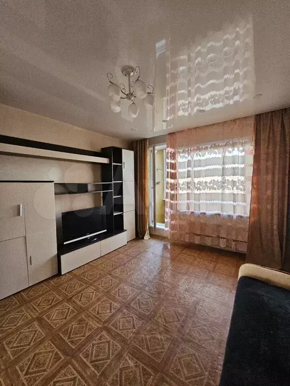 2-к. квартира, 48 м, 4/9 эт. - Фото 1