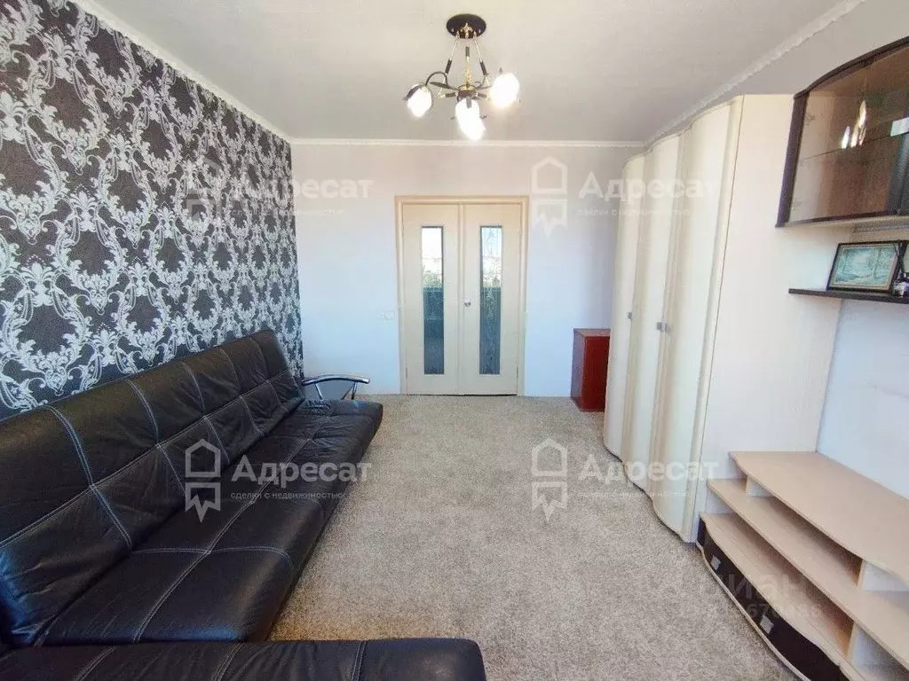 3-к кв. Волгоградская область, Волжский ул. Имени генерала Карбышева, ... - Фото 1