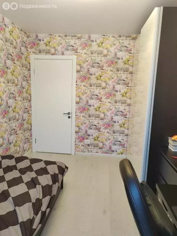 3-комнатная квартира: Тула, улица Кирова, 25 (67.3 м) - Фото 1