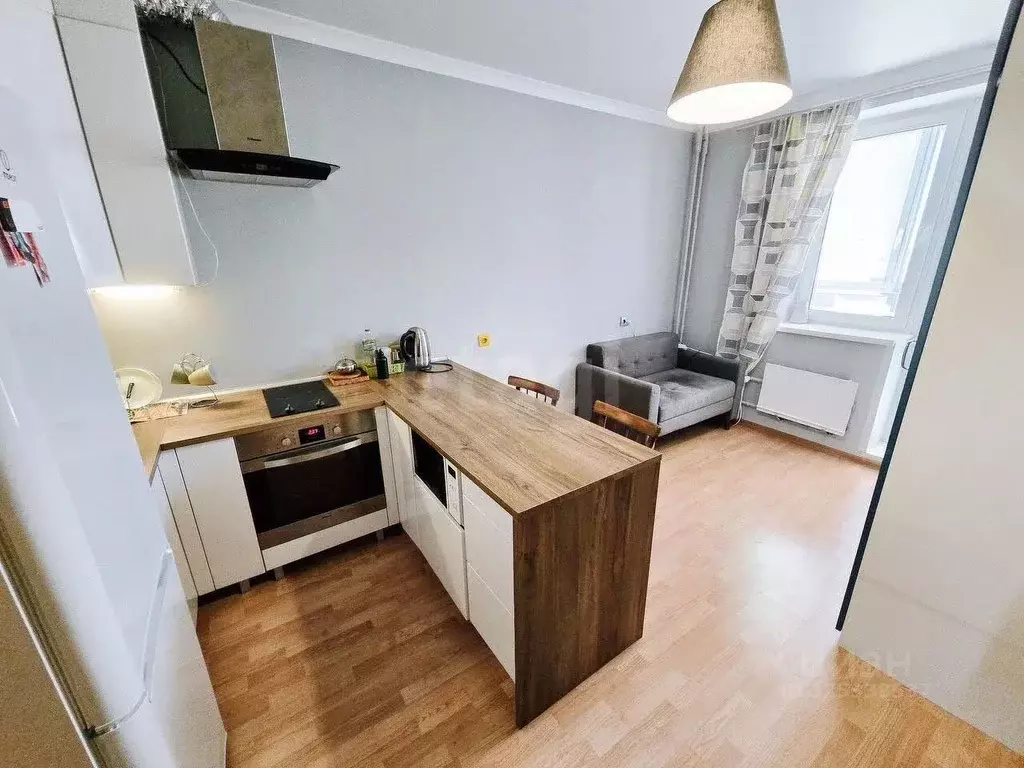 1-к кв. Челябинская область, Челябинск ул. Бейвеля, 56 (40.0 м) - Фото 1