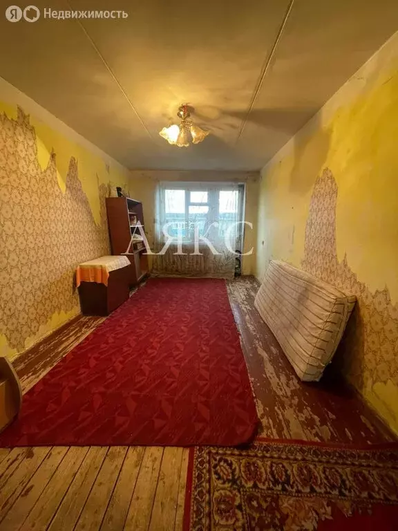 3-комнатная квартира: Ишимбай, улица Чкалова, 15 (60 м) - Фото 0