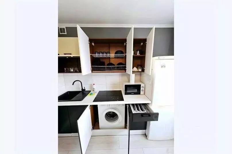 1-к кв. Калининградская область, Калининград Красноярская ул., 4 (38.0 ... - Фото 1