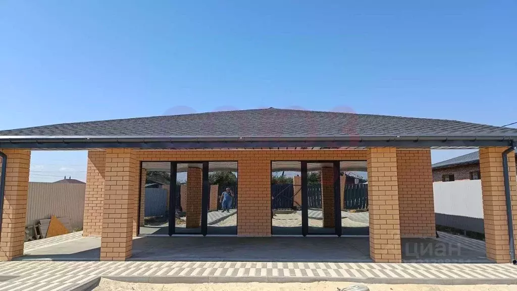 Дом в Волгоградская область, Краснослободск Среднеахтубинский район, ... - Фото 1