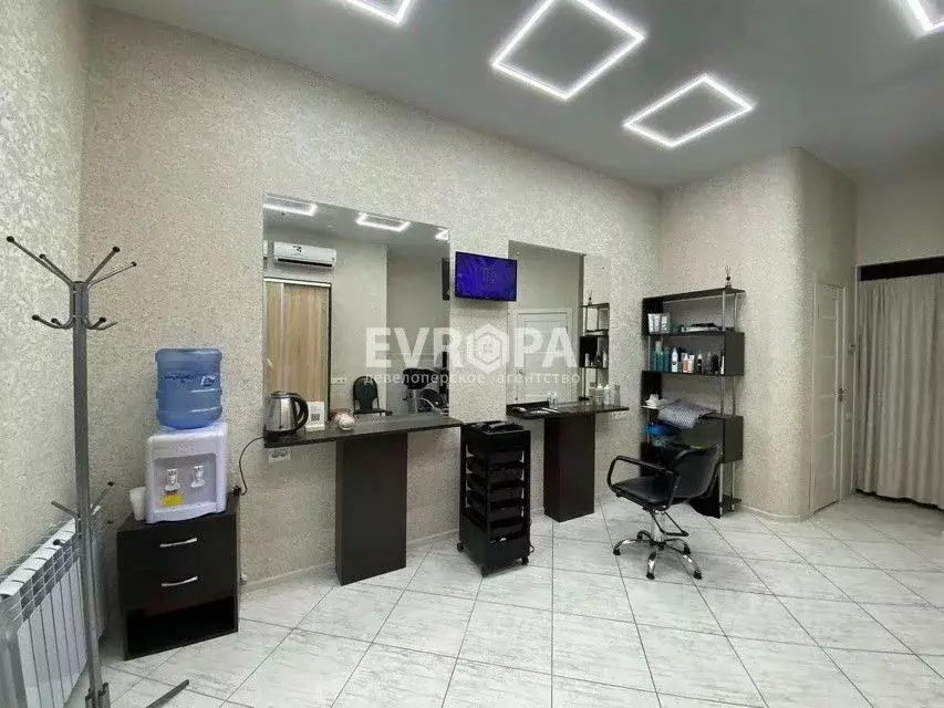 Офис в Ульяновская область, Ульяновск ул. Аблукова, 10 (30 м) - Фото 1