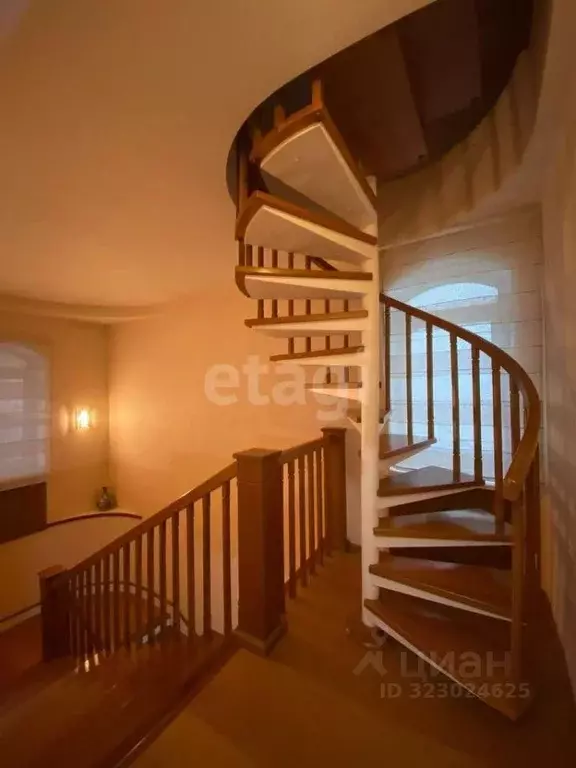 Дом в Ростовская область, Ростов-на-Дону Криворожская ул. (356 м) - Фото 1