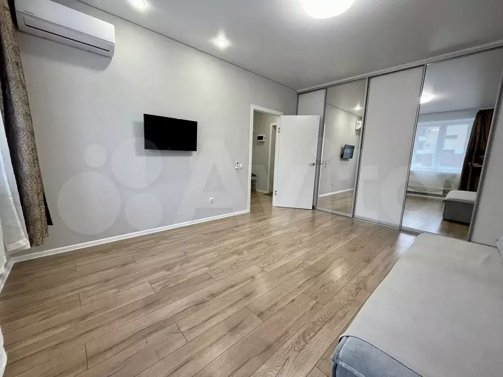 1-к. квартира, 38 м, 2/9 эт. - Фото 0