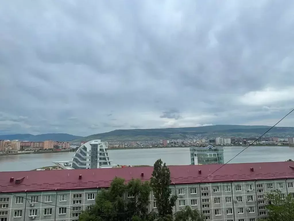 1-к кв. Дагестан, Махачкала просп. Петра 1, 109Е (45.0 м) - Фото 0
