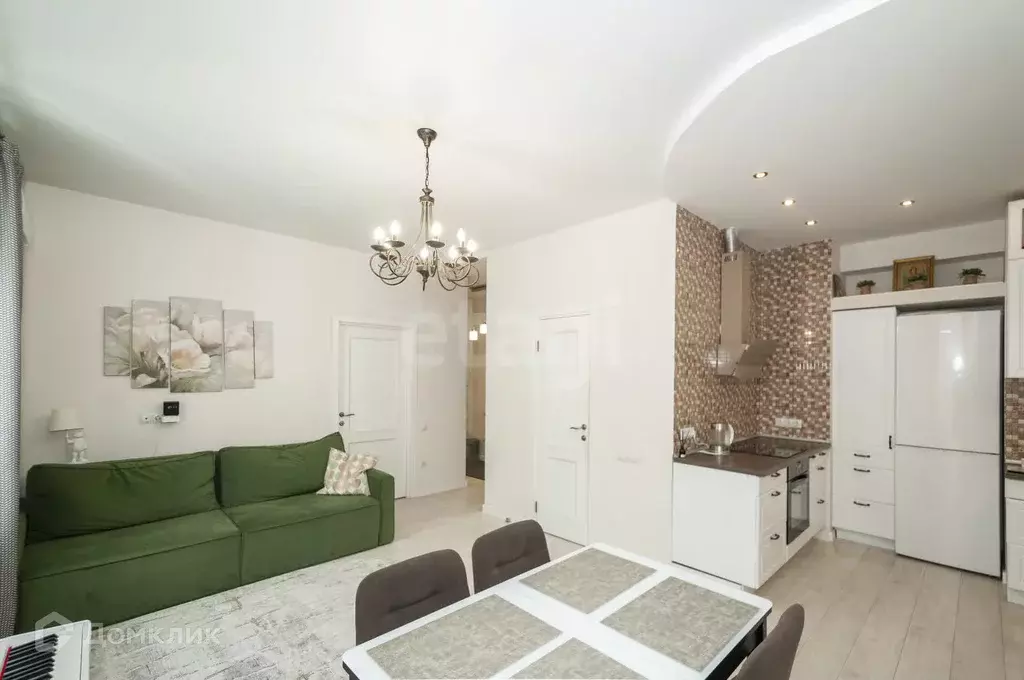 Продаётся 3-к квартира, 61.8 м - Фото 1