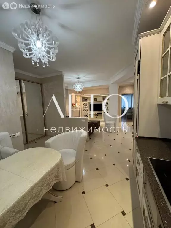 2-комнатная квартира: Сочи, микрорайон Центральный, улица ... - Фото 1