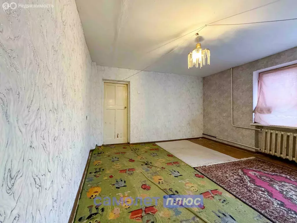 3-комнатная квартира: Чебоксары, проспект Ленина, 27 (66 м) - Фото 1