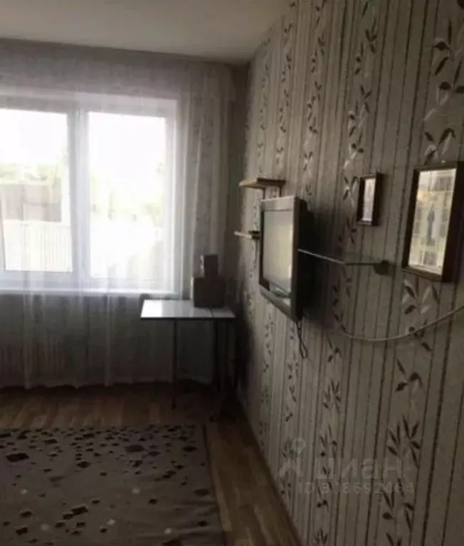 2-к кв. Белгородская область, Старый Оскол Молодогвардеец мкр, 2 (17.0 ... - Фото 2