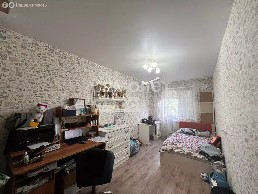3-комнатная квартира: Элиста, 4-й микрорайон, 3 (58 м) - Фото 0