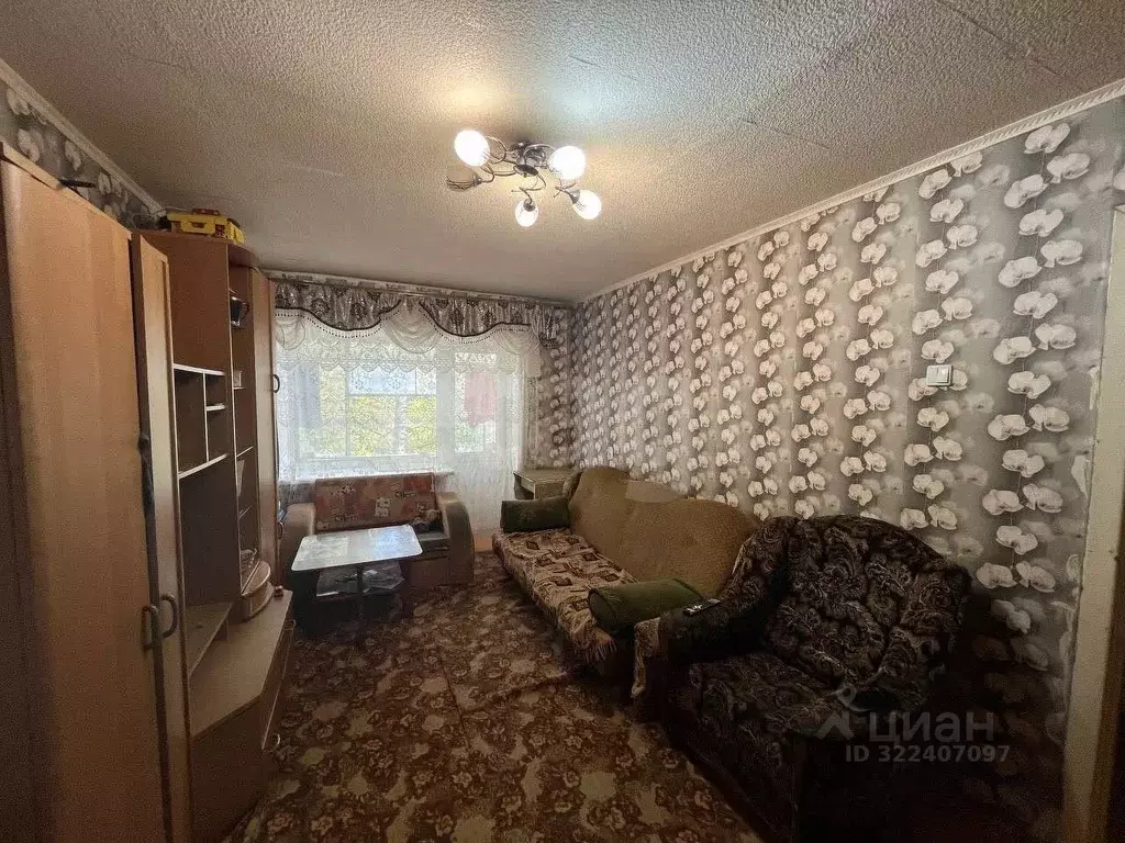 2-к кв. Брянская область, Брянск ул. Пушкина, 65А (45.7 м) - Фото 1