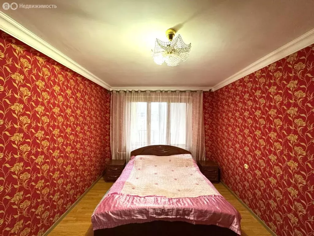 4-комнатная квартира: Дербент, улица М. Далгата, 1Б (73 м) - Фото 2