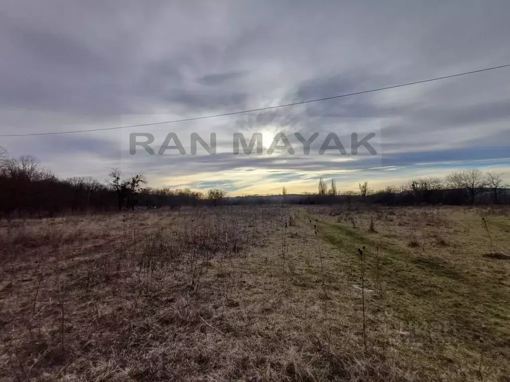 Участок в Адыгея, Майкопский район, Абадзехская ст-ца ... - Фото 1