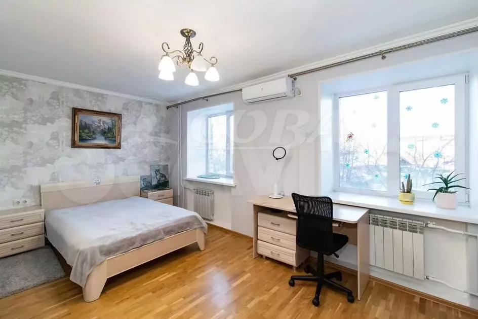 3-к. квартира, 110 м, 3/9 эт. - Фото 1