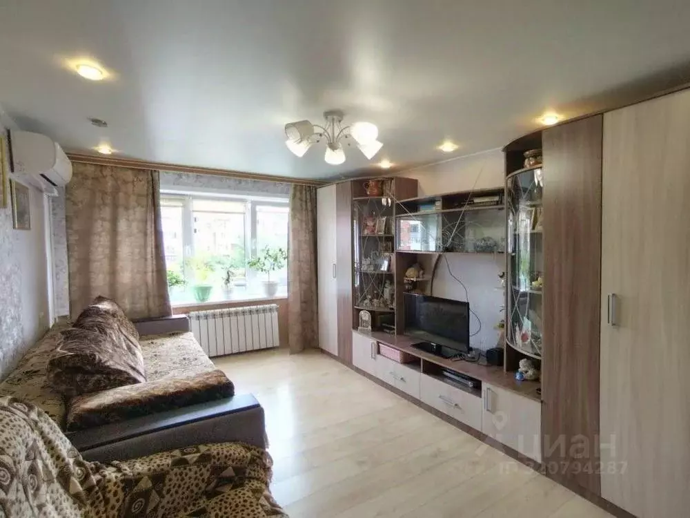 3-к кв. Кемеровская область, Кемерово Кузнецкий просп., 118 (58.2 м) - Фото 1