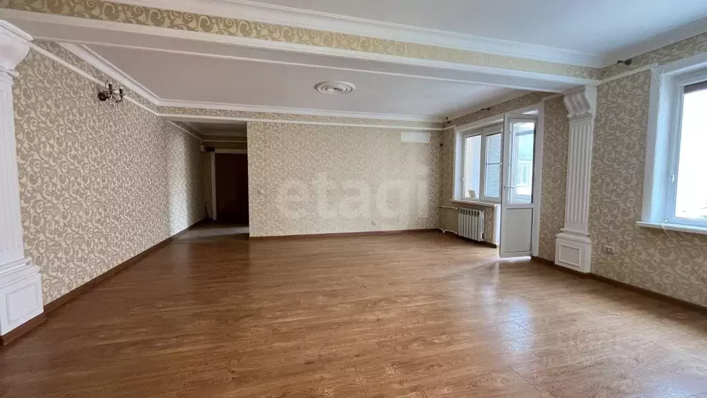 4-к кв. Дагестан, Махачкала Батырая ул., 6Г (110.0 м) - Фото 1