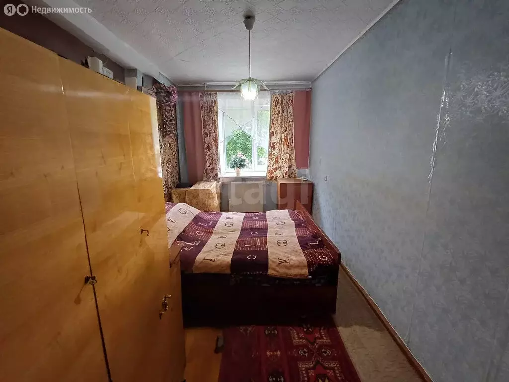 2-комнатная квартира: Чернушка, улица Нефтяников, 10 (42.3 м) - Фото 1