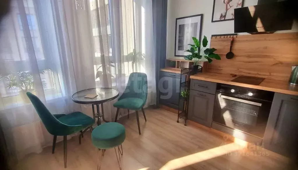 Студия Тюменская область, Тюмень ул. Пожарных и Спасателей, 3к1 (29.8 ... - Фото 0