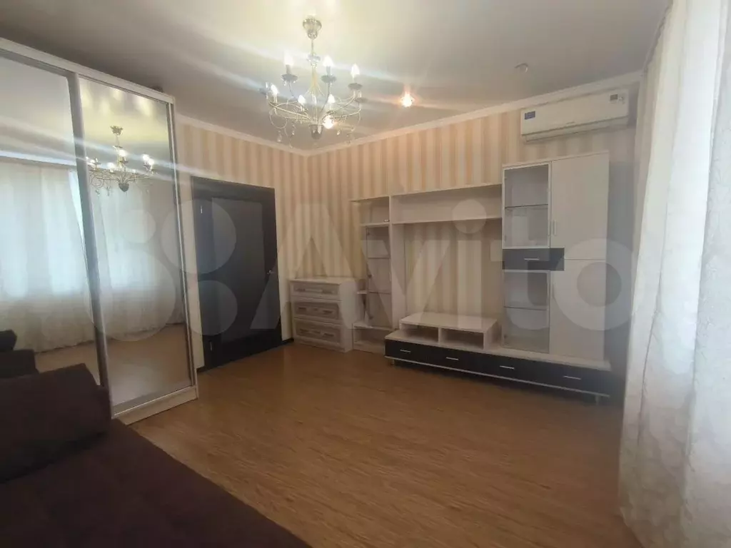 2-к. квартира, 54 м, 2/20 эт. - Фото 0