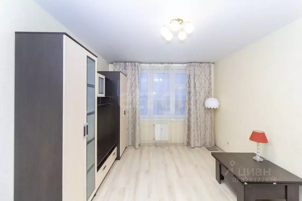 1-к кв. Тюменская область, Тюмень ул. Александра Протозанова, 16 (38.9 ... - Фото 1