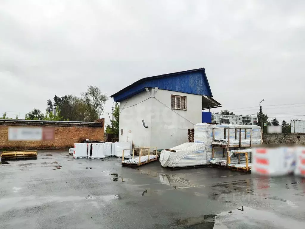 Помещение свободного назначения в Псковская область, Псков ул. Леона ... - Фото 1