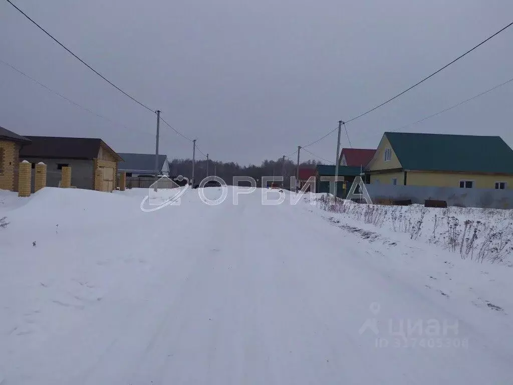 Участок в Тюменская область, Ялуторовский район, с. Киева ул. Юрия ... - Фото 0