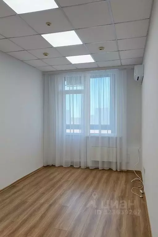 Офис в Новосибирская область, Новосибирск ул. Крылова, 36 (16 м) - Фото 1