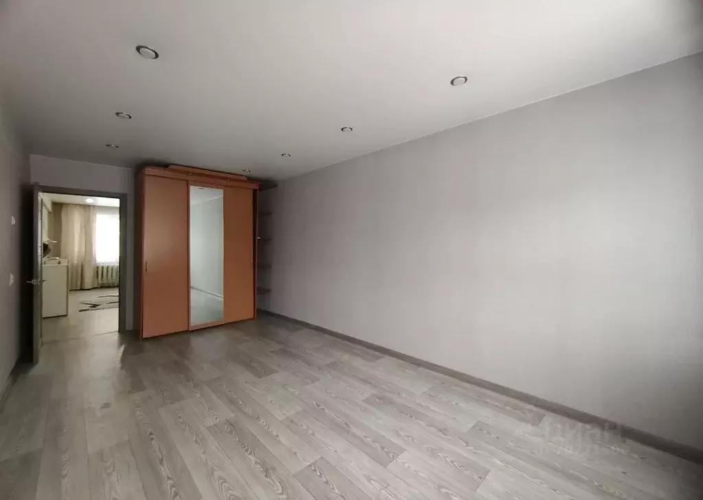 2-к кв. Красноярский край, Красноярск ул. Горького, 32 (50.0 м) - Фото 2