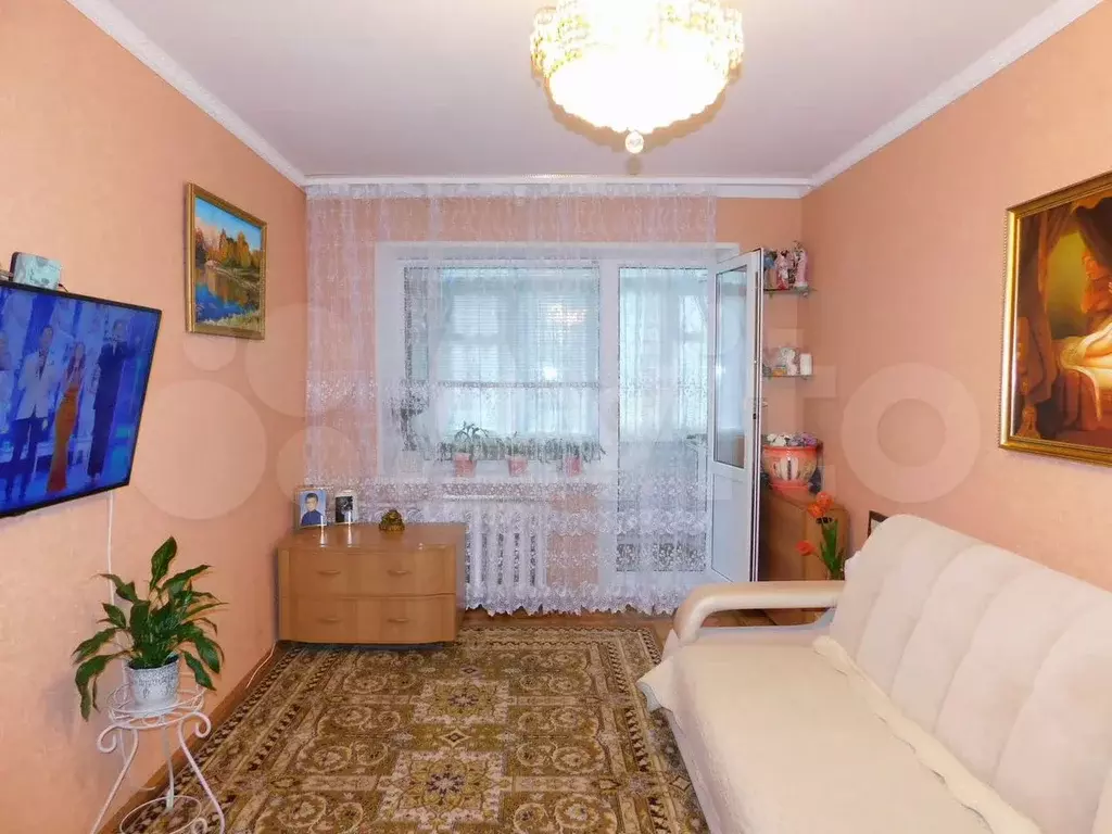 2-к. квартира, 45 м, 5/5 эт. - Фото 0