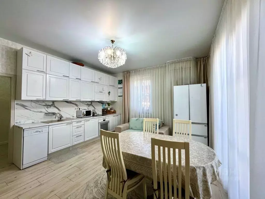 Дом в Краснодарский край, Краснодар Комарово кп, ул. Макеевская (80 м) - Фото 1