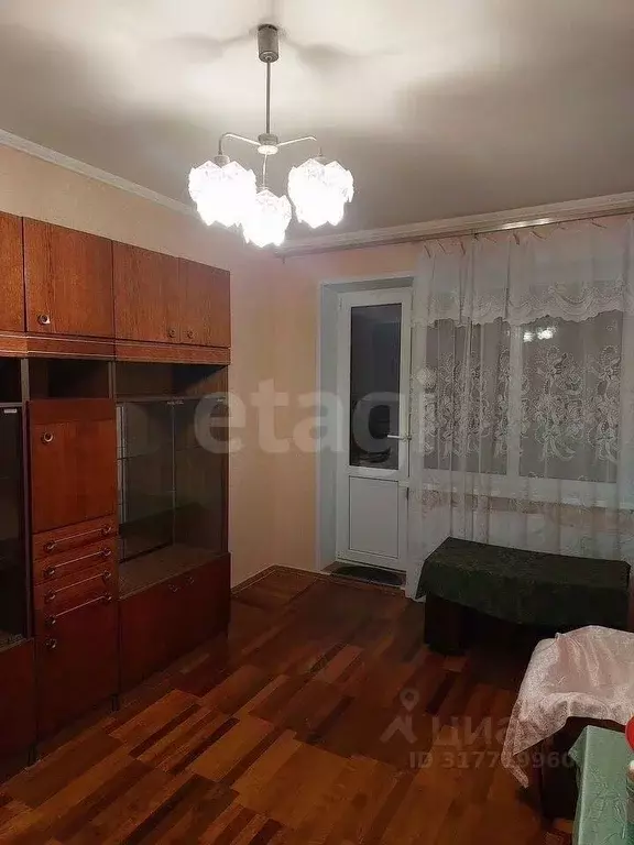 2-к кв. Белгородская область, Белгород ул. 5 Августа, 24 (45.3 м) - Фото 0
