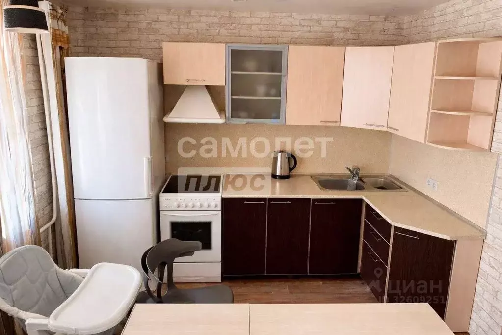 3-к кв. Приморский край, Владивосток Рыбацкая ул., 2А (58.7 м) - Фото 1