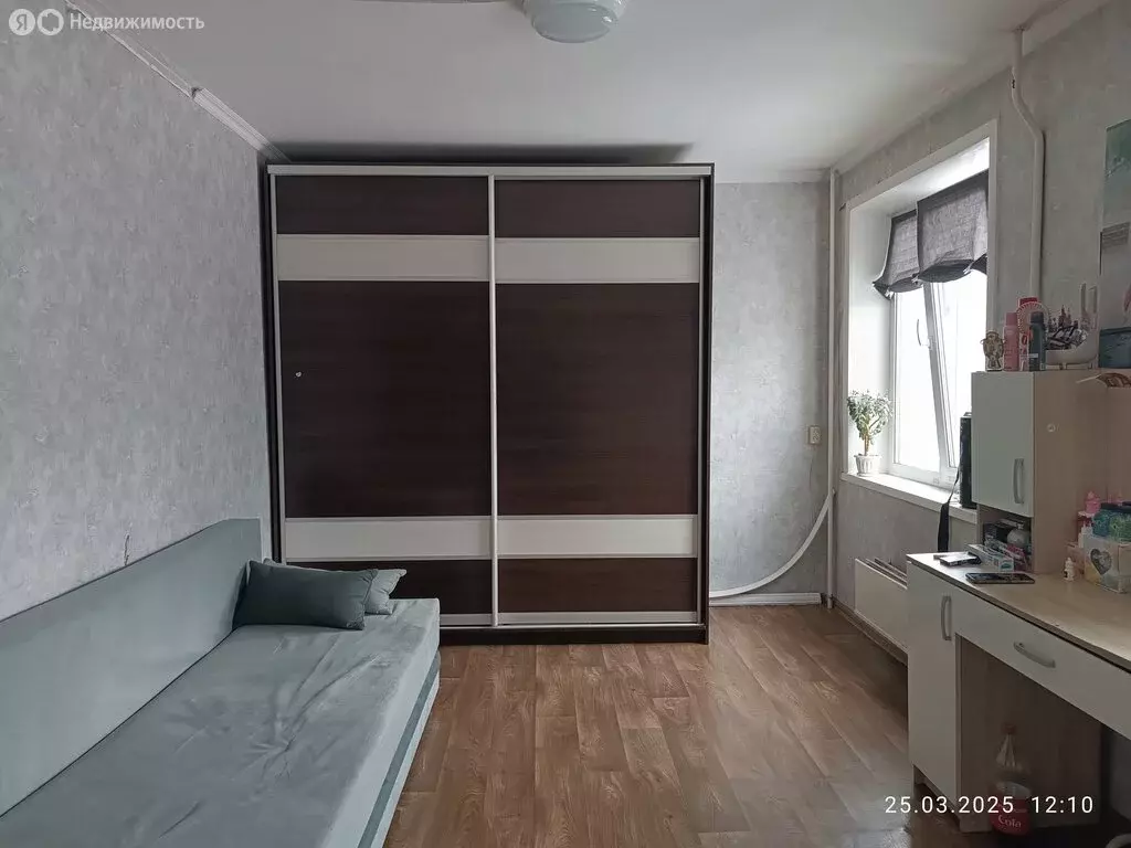2-комнатная квартира: Новокузнецк, улица Покрышкина, 22 (46 м) - Фото 1
