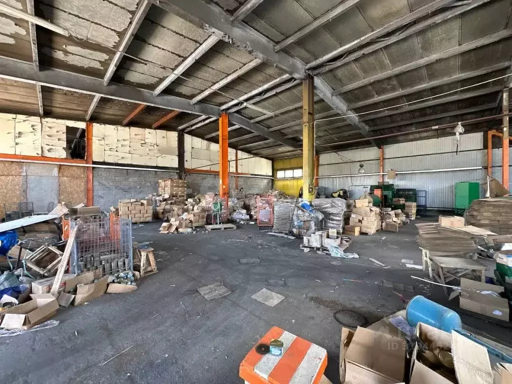 Склад в Крым, Симферопольский район, Чистенское с/пос, с. Фонтаны ул. ... - Фото 2