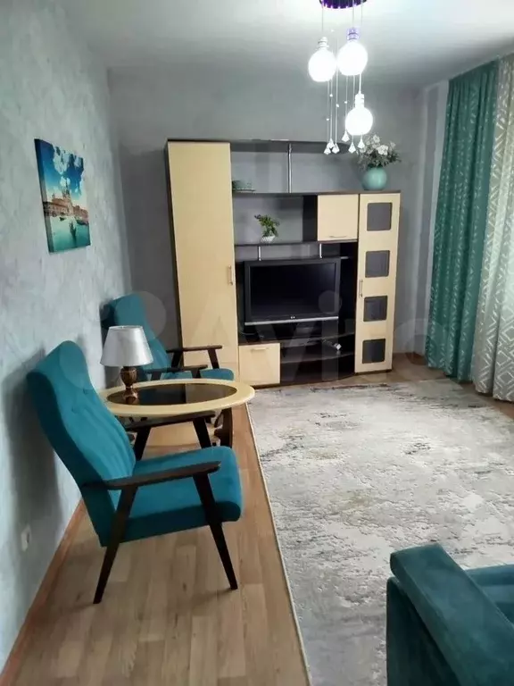 1-к. квартира, 37 м, 2/10 эт. - Фото 1
